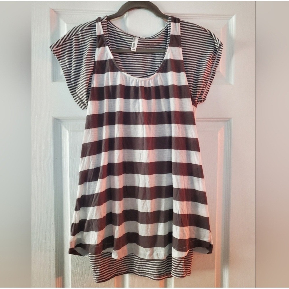 Hang ten‎ 2 PC striped tank/t-shirt size large